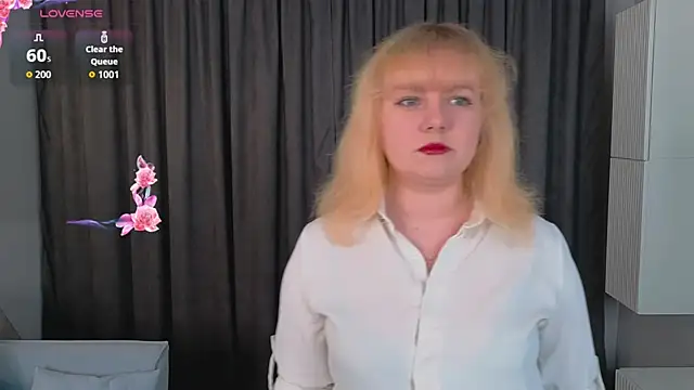 Sharon_Riley_