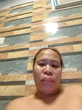squirtshantal