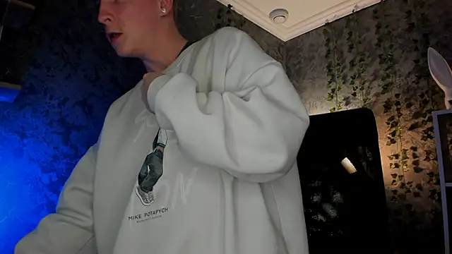 AlexxSweet