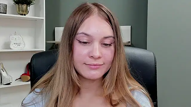 kitty_valeria