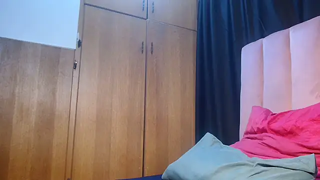 RoxyLuv77