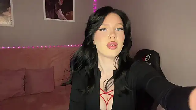 mistress_of_hearts