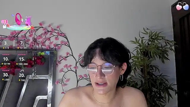 black_rose2 - Black_Rose2's free webcam