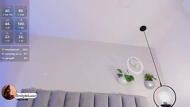 Emely_Deluxe
