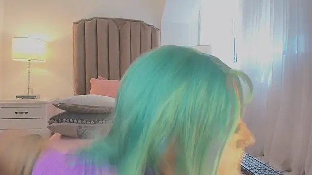 Emma_Torres__