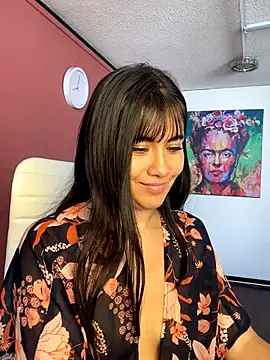 LunaMartinez_Pink