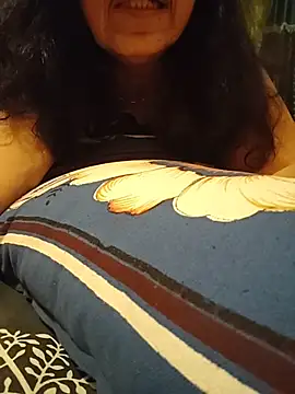 NakedMILFx