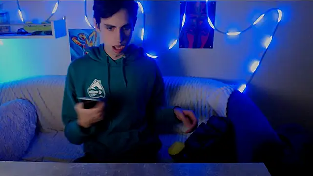 AlexNaughty14