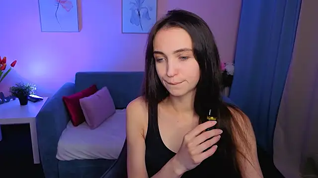 EllaSteele