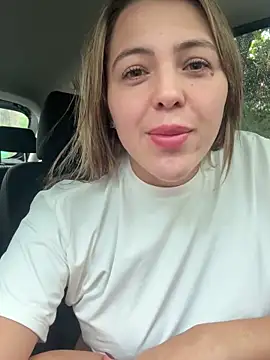 camila_vanucci