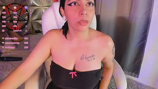 emily-santoss