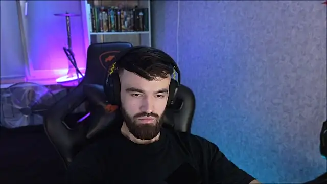Nik_Sharo