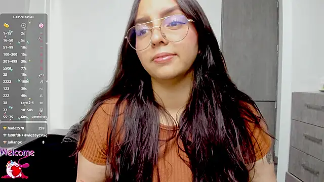 valery7rose_ - Valery7rose_'s free webcam - UK Sex Cams