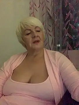Laura_Millf