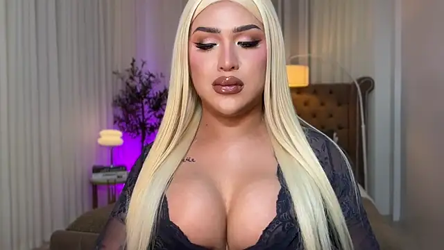 Your_Majesty_Tyra
