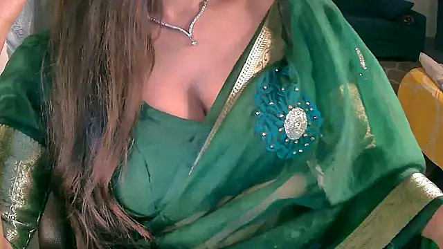 Cute-Tara