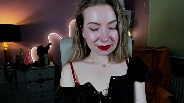 Mia_Tasty