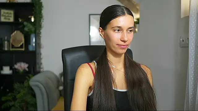 oliviiia__cruz