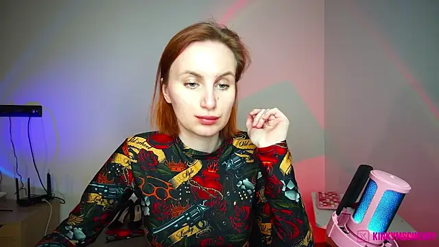 KinkyMissCherry