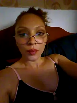 April_Kitten69 — Freechat on StripChat