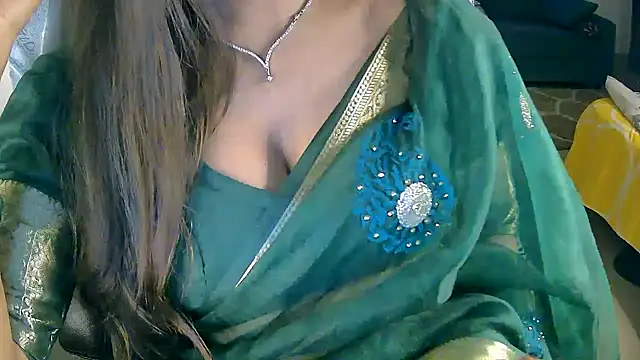 Cute-Tara