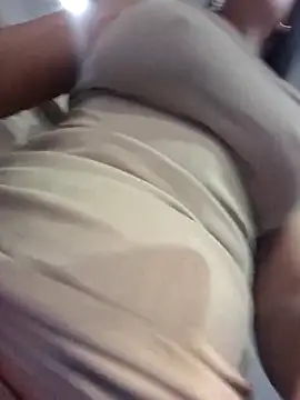 wet-kitty92 - WET-KITTY92's free webcam - UK Sex Cams