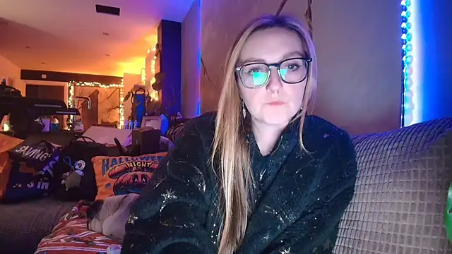 short_sweetpea - Short_sweetpea's free webcam - UK Sex Cams