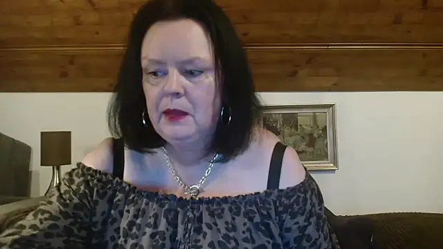 TiffanyMature