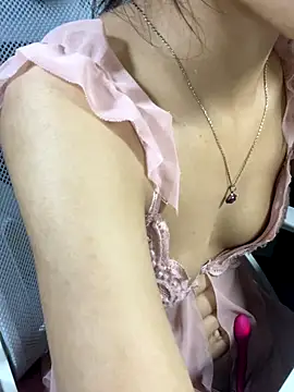 Mina048