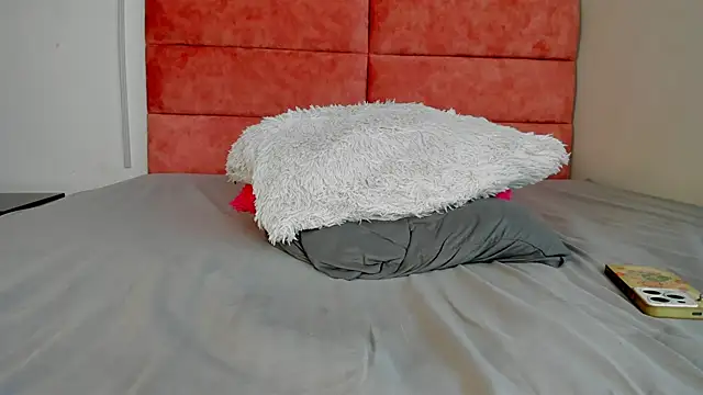 Hanna_lens