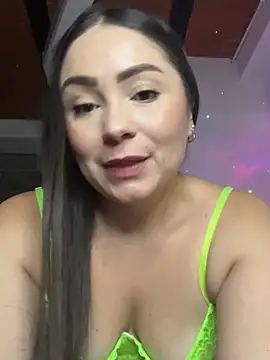 Amelia_laurent