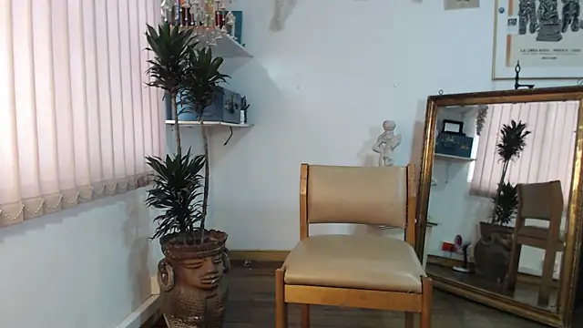 siriss_boyrag - Siriss_boyrag's free webcam - UK Sex Cams