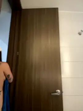 Alyshanon18