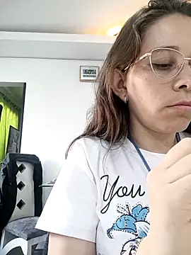 Isabella5_Brown_