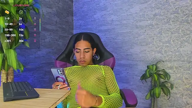 _valeriamontes - _ValeriaMontes's free webcam - UK Sex Cams