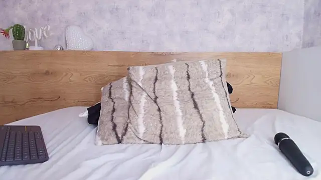 sara__jones_gh