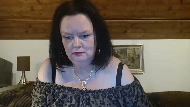 TiffanyMature