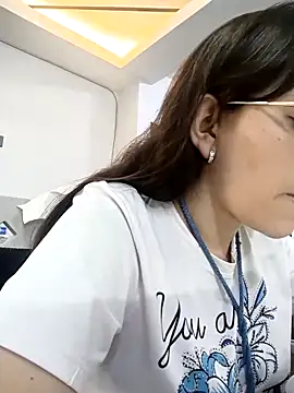 Isabella5_Brown_
