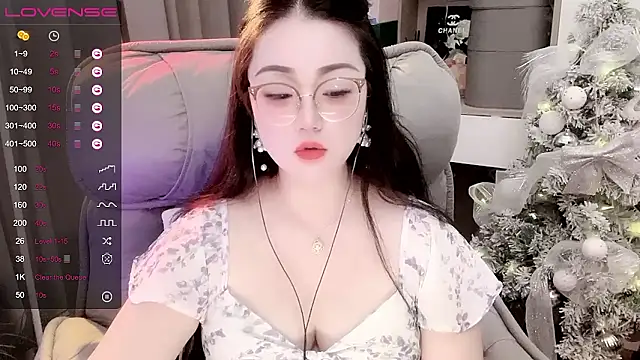 Monica-888's Stripchat show and profile