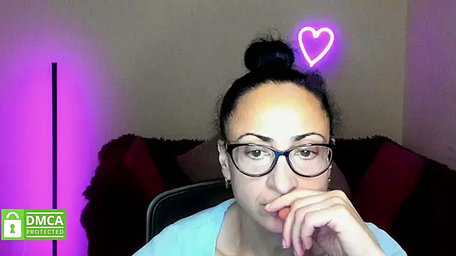 Arianasweety23
