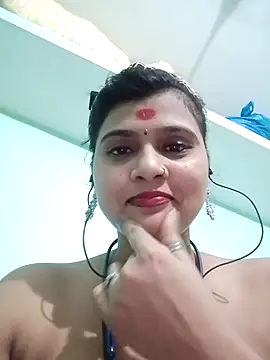 Kavya-Tiwari