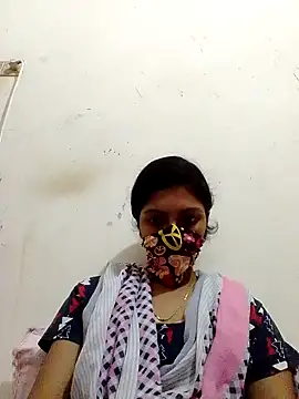 Live sex cam of QuinnClaire