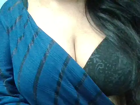 roopshikha - Roopshikha's free webcam