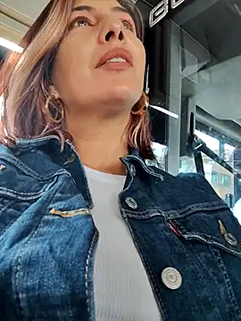 scarlett_moore