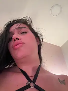 Bella__Wood