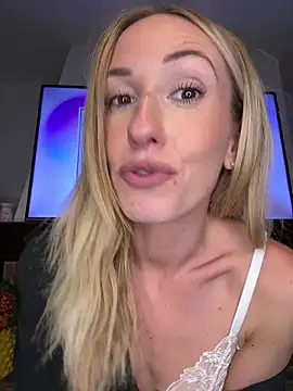 lola_tentatiion webcam