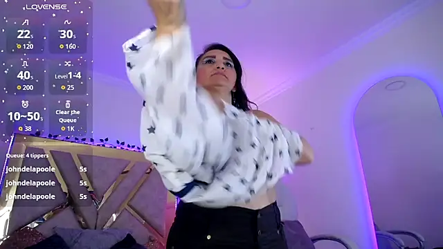 Alexaamoon_
