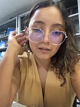 Kay_LustyWife
