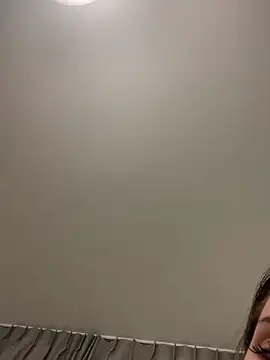 adelinaember - AdelinaEmber's free webcam