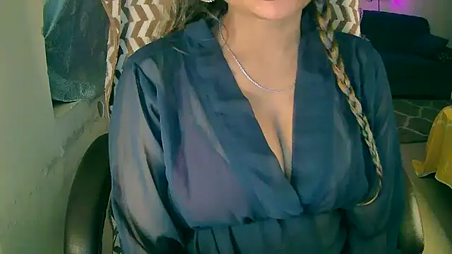 Cute-Tara